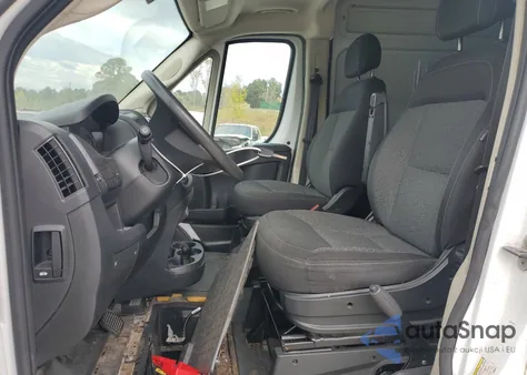 2019 Ram Promaster 2500 2500 High z USA, uszkodzony, nr VIN 3C6TRVCG4KE520471